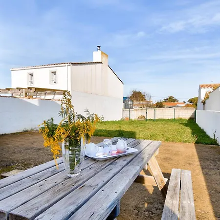 Maison Moderne A 80m De La - 6 Personnes La Gueriniere